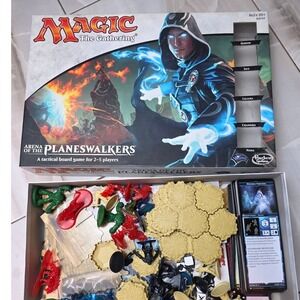 Magic‎ The Gathering Arena of the Planeswalkers Board Game Hasbro B4544 MTG H2
